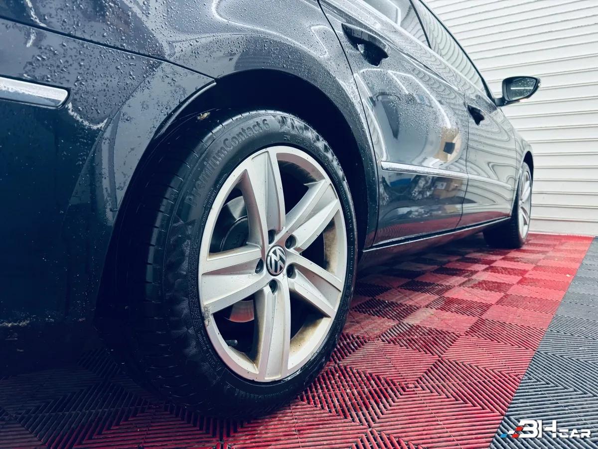 Aperçu indisponible de Volkswagen Passat