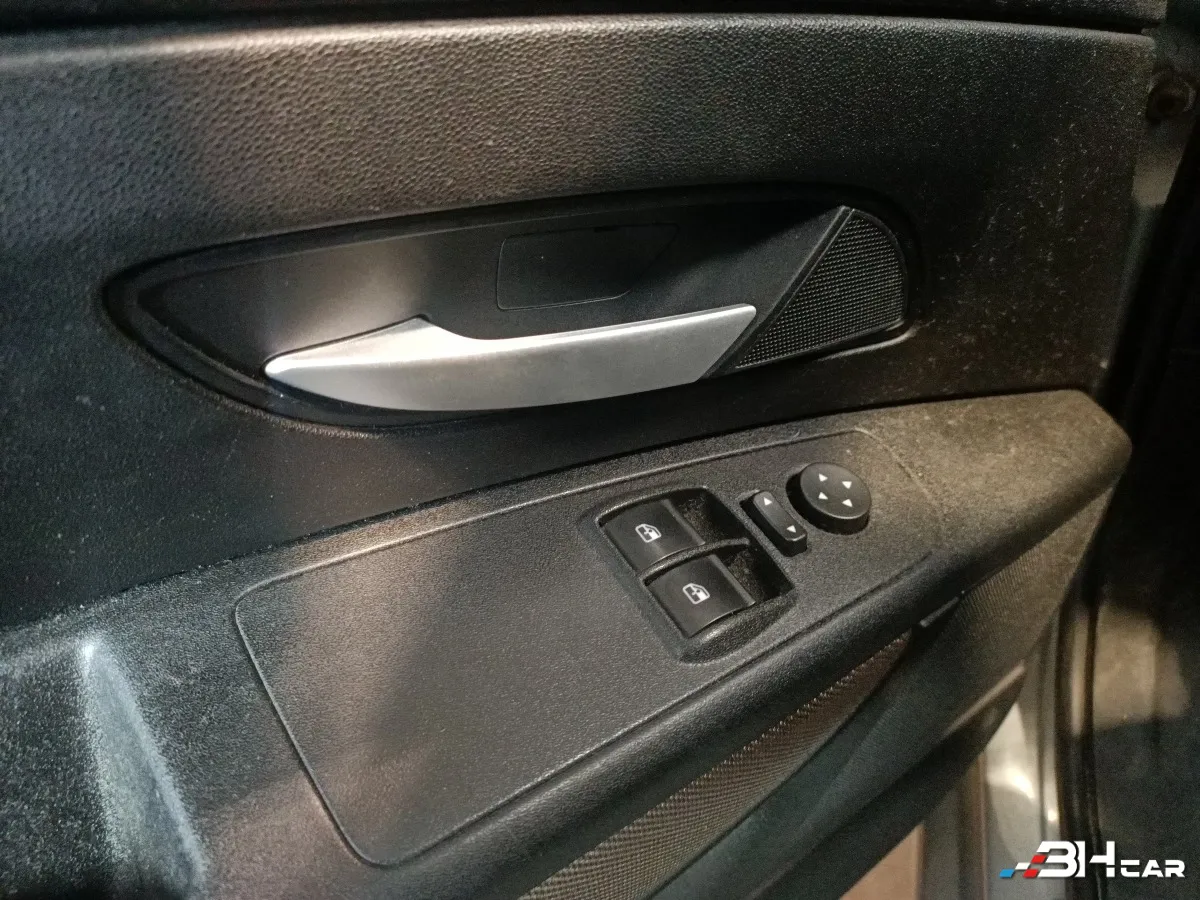 Fiat Grande Punto - photo 18