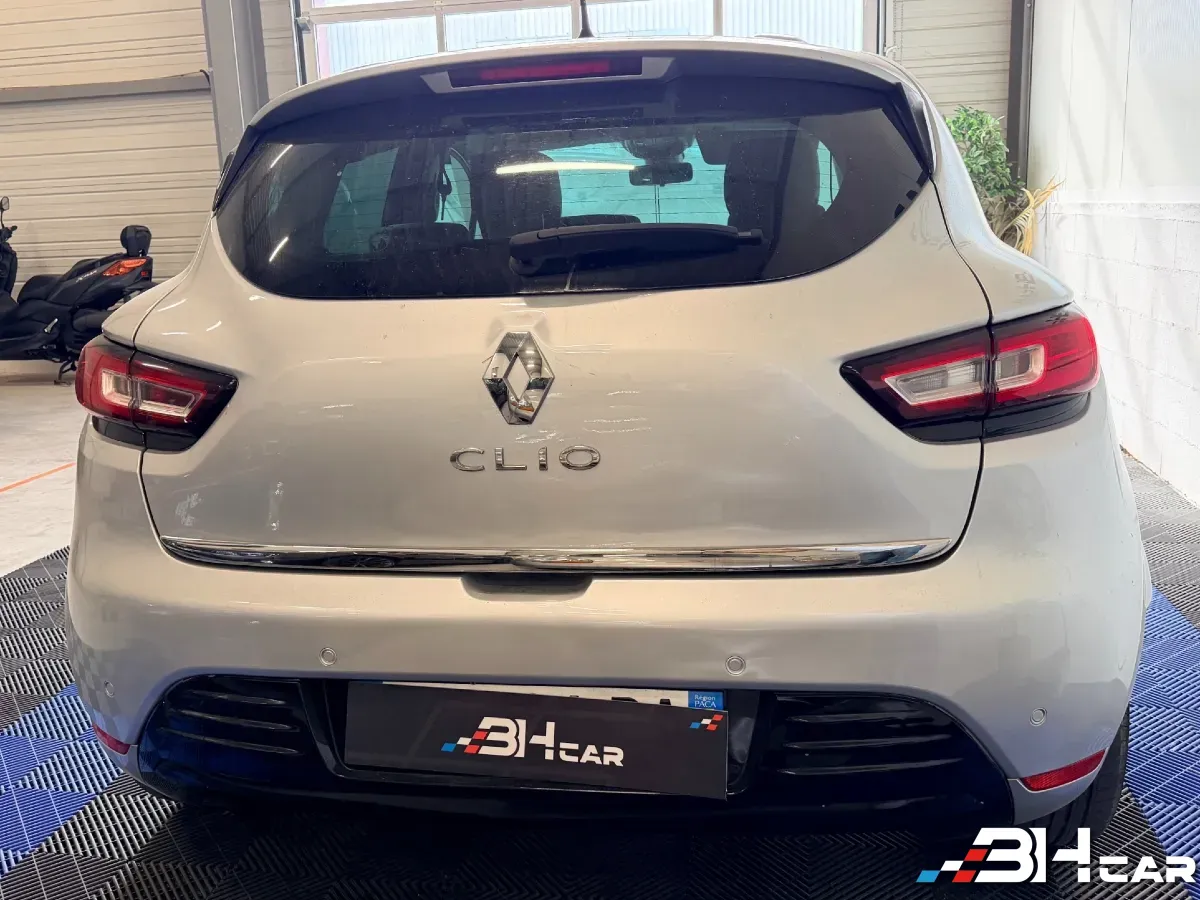 Renault Clio - photo 4