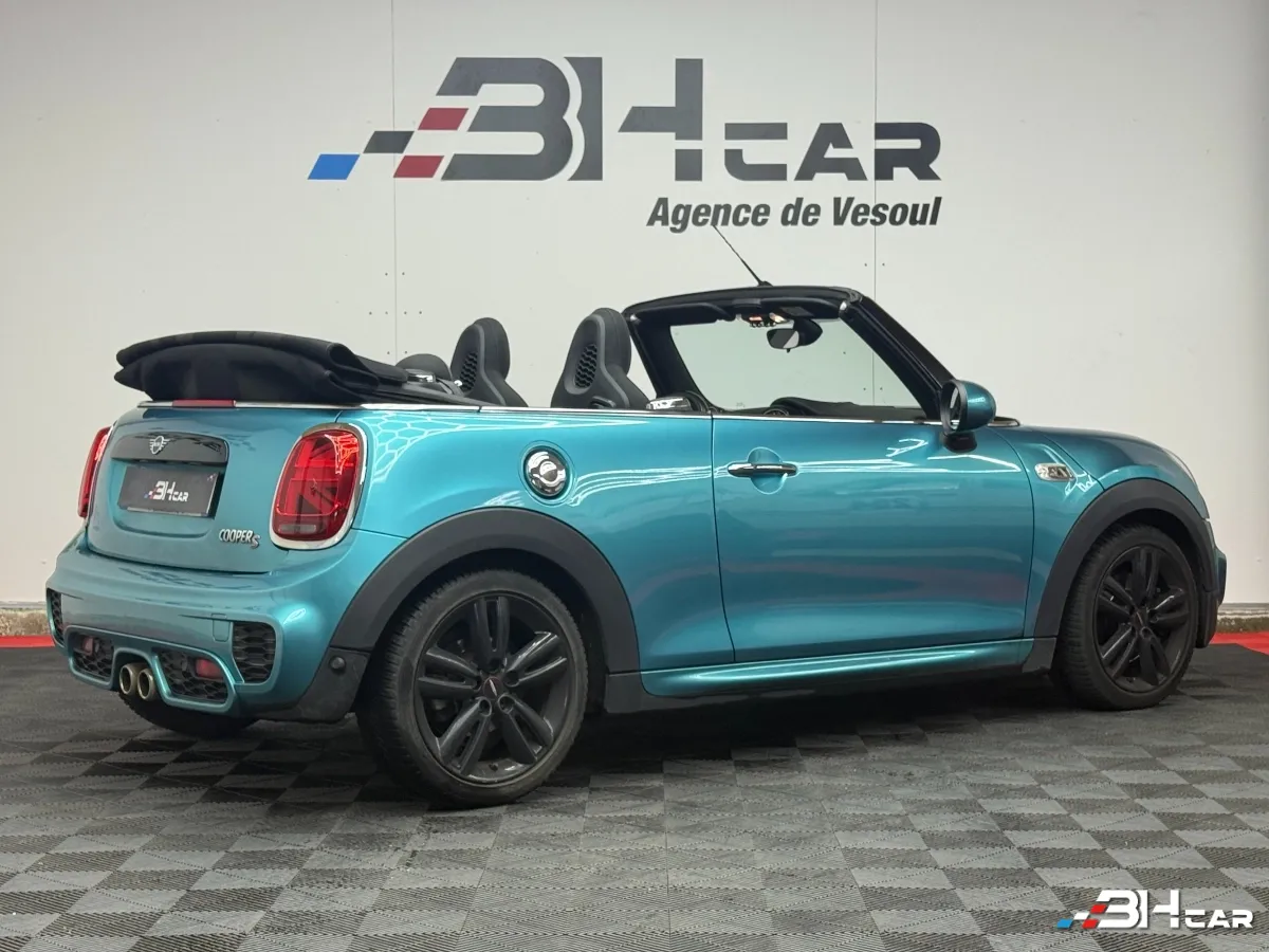 Mini Cabrio - photo 3