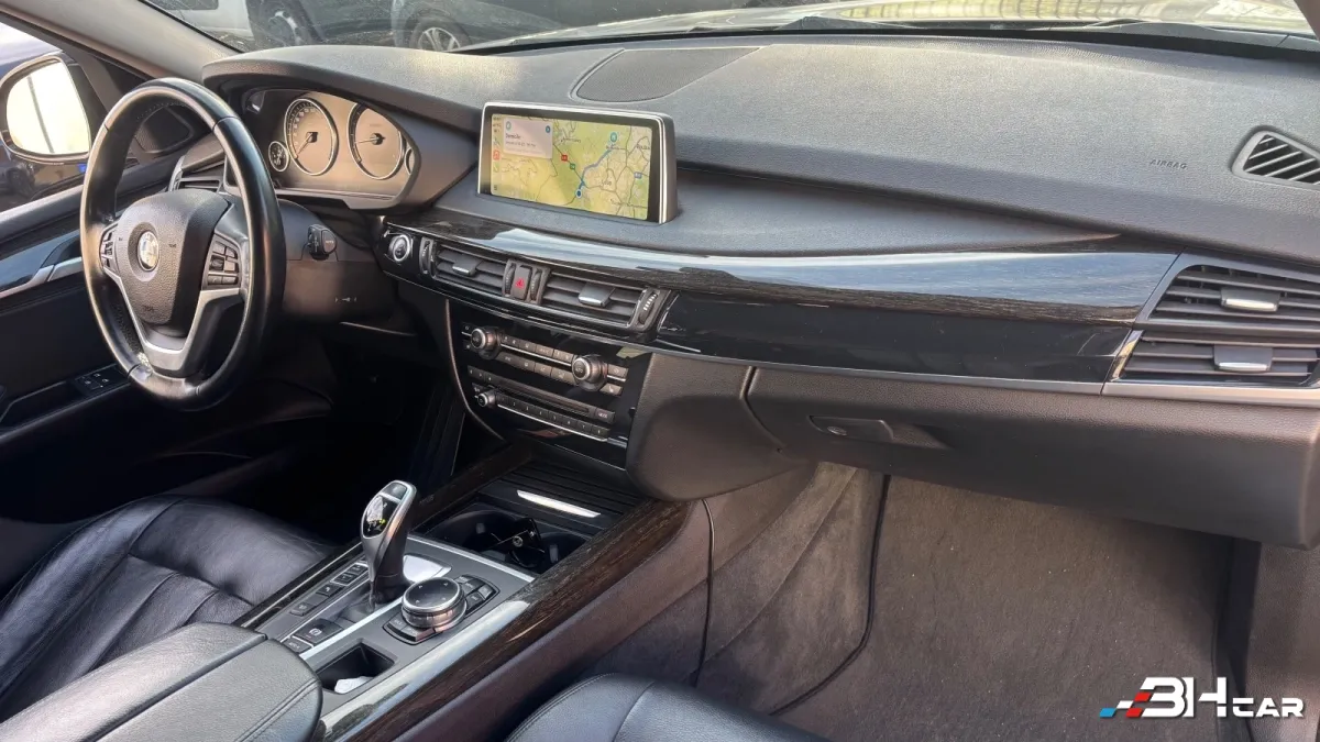 Bmw X5 - photo 14