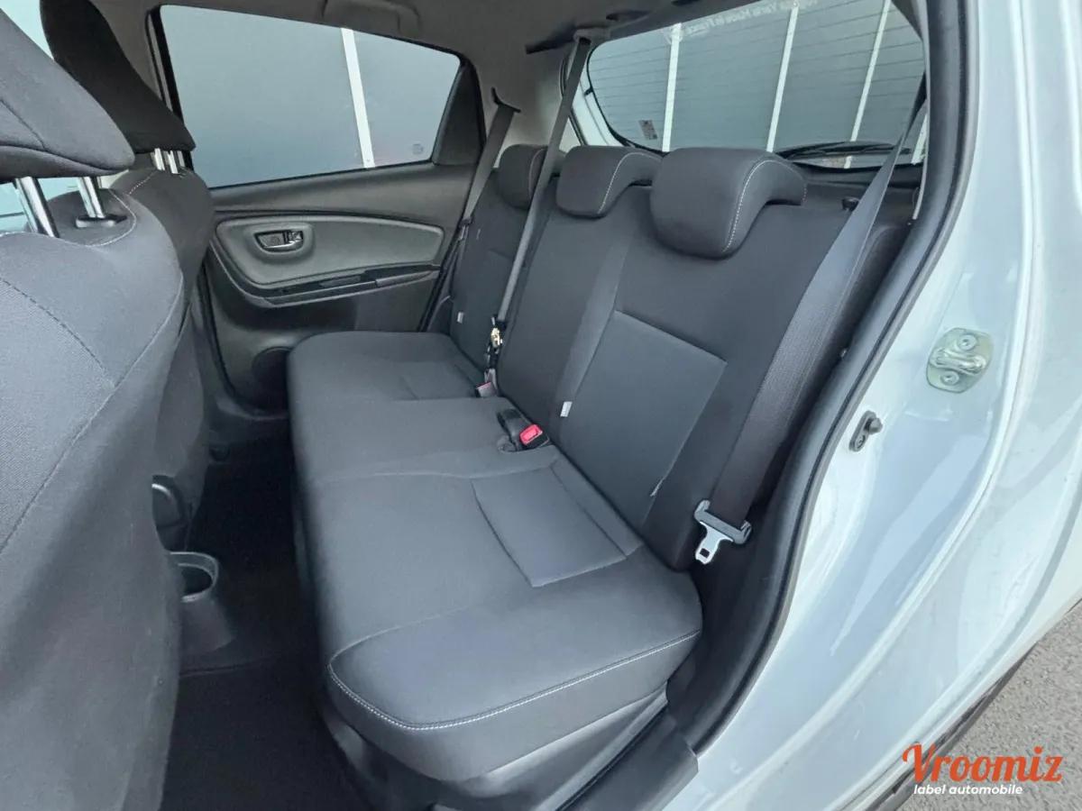 TOYOTA Yaris 3 phase 2 HSD 100h Design 5p