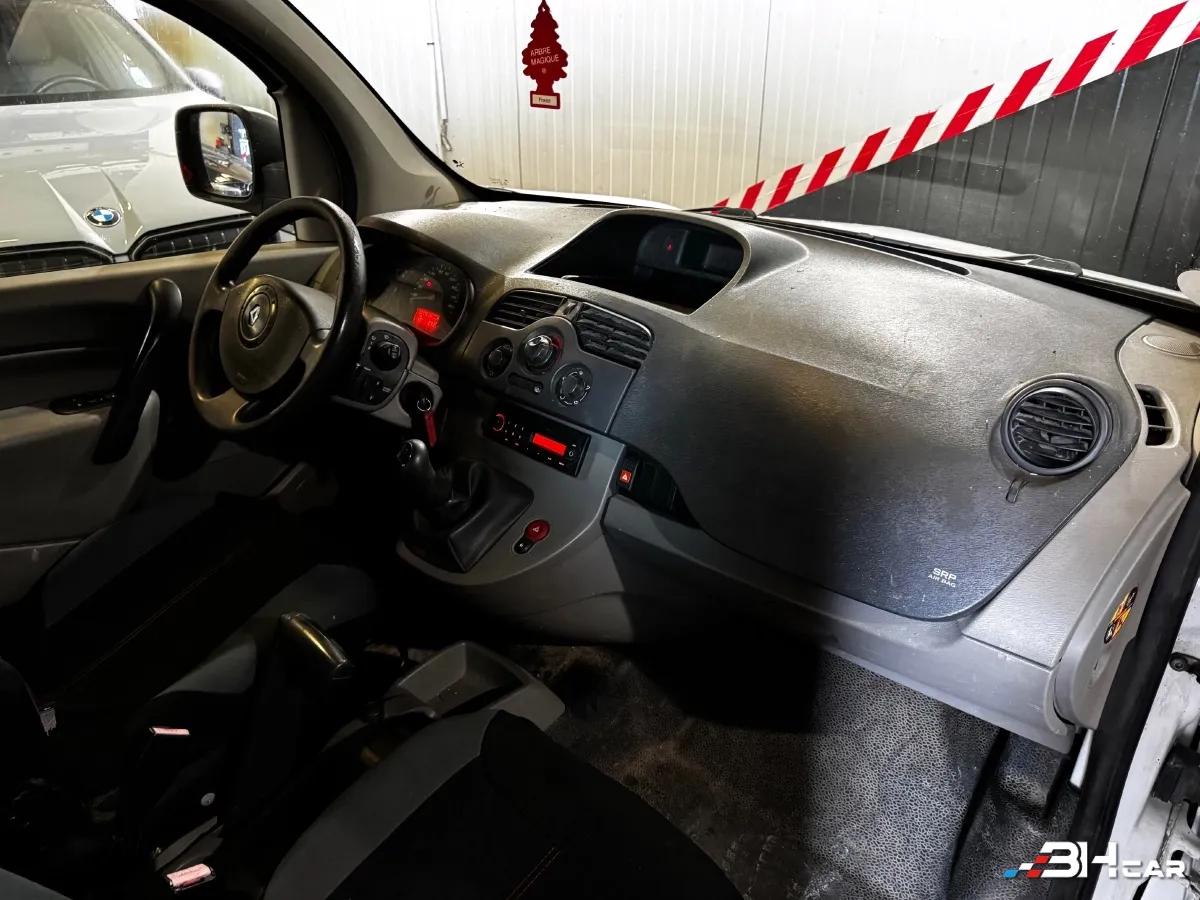 Renault Kangoo Express - photo 7