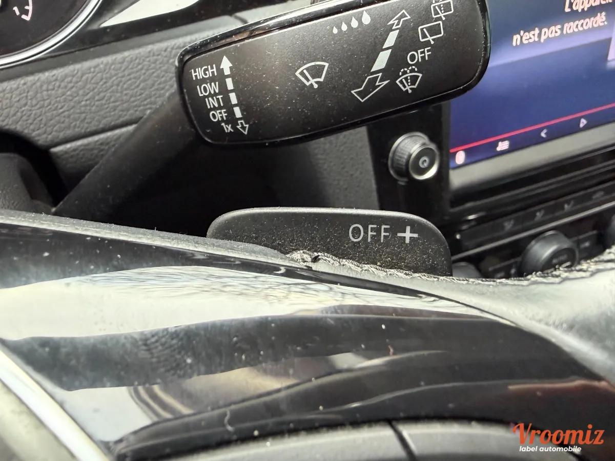 Volkswagen Golf 2.0 TDI 150 BLUEMOTION CARAT DSG BVA