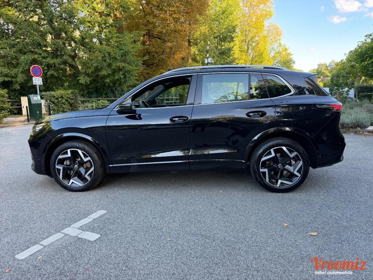 Volkswagen Tiguan 2.0 TDI 150 EXCLUSIVE R-LINE DSG BVA