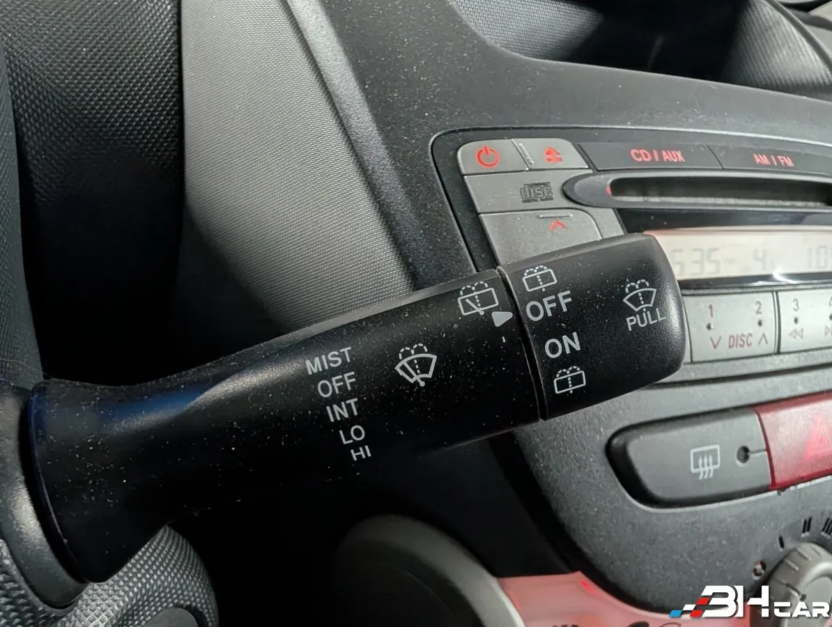 Toyota Aygo - photo 20