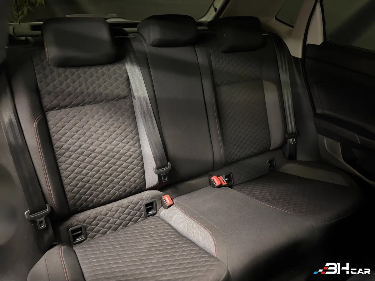 Volkswagen Polo - photo 21