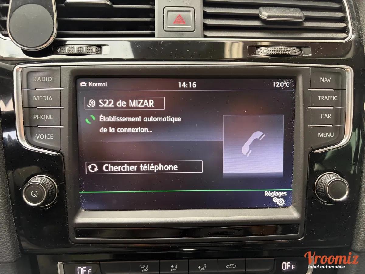 Volkswagen Golf 2.0 TDI 150 BLUEMOTION CARAT DSG BVA