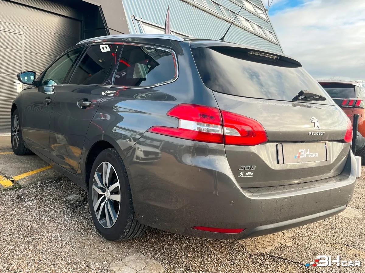 Aperçu indisponible de Peugeot 308
