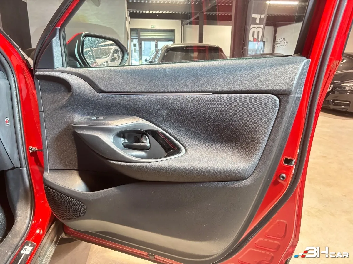 Toyota Yaris - photo 16