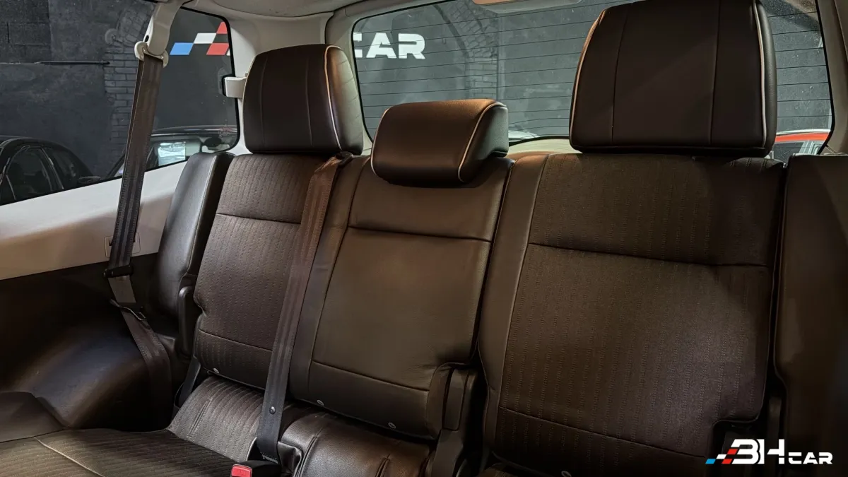 Mitsubishi Pajero - photo 16