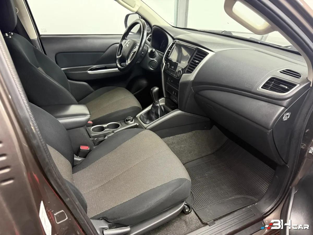 Aperçu indisponible de Mitsubishi L200