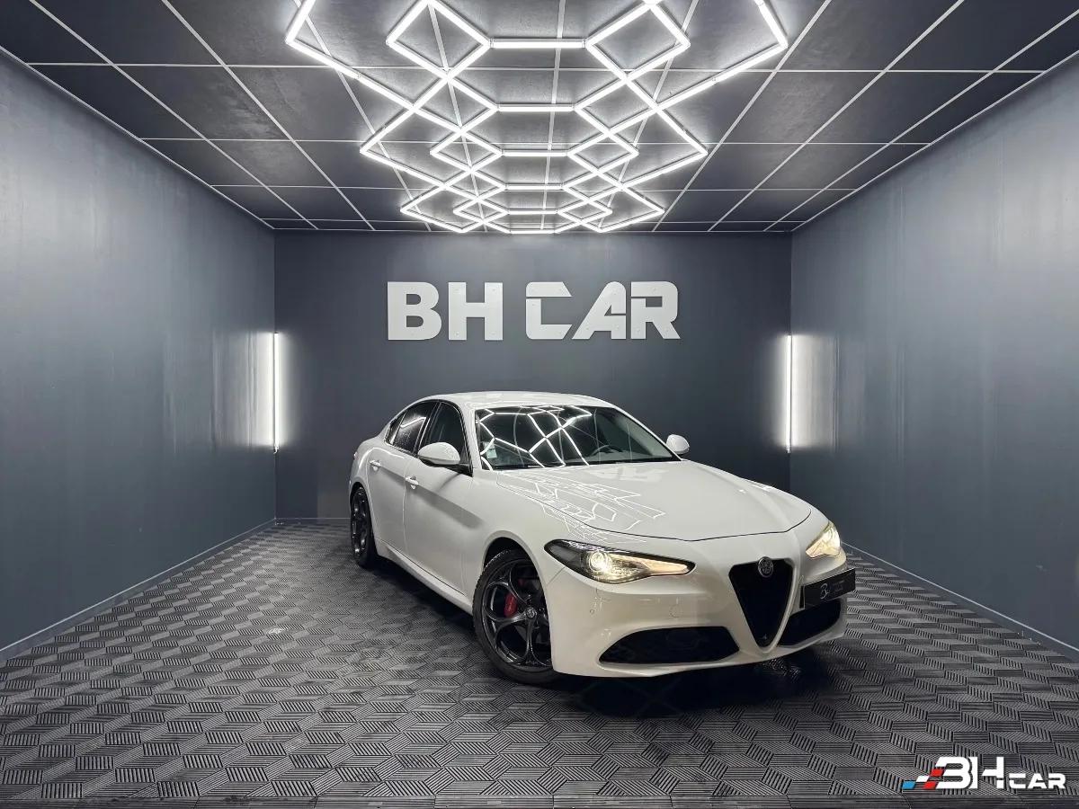 Image: Alfa Romeo Giulia 2.2 JTD 180cv BVA