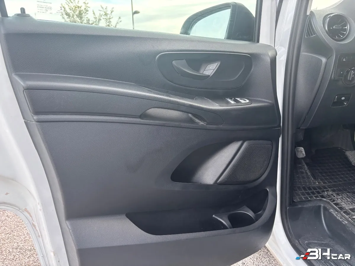 Mercedes Vito Vu - photo 11