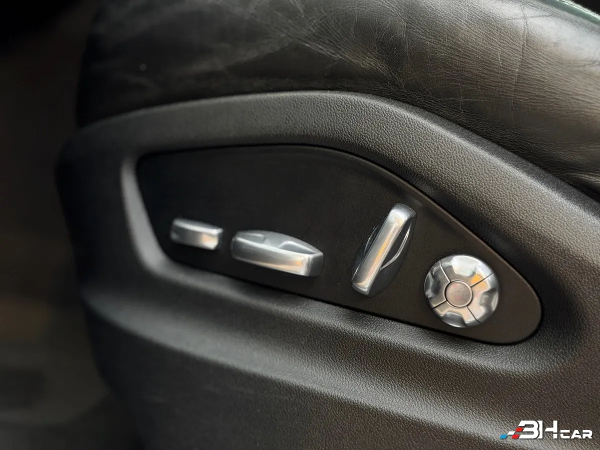 Porsche Cayenne - photo 24