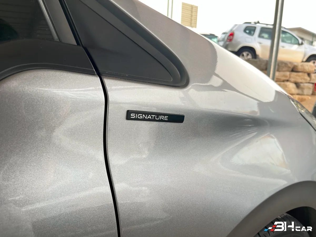Peugeot 208 - photo 25