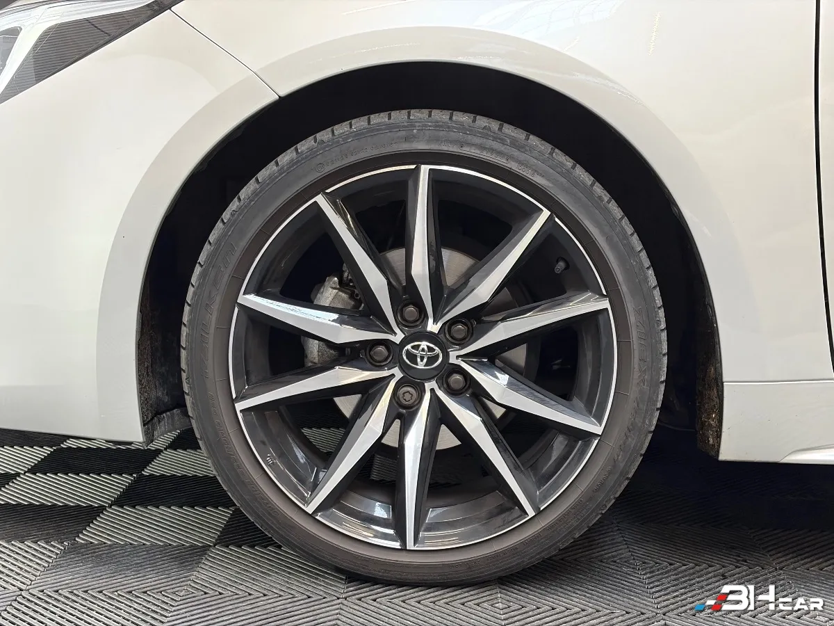 Toyota Corolla - photo 15