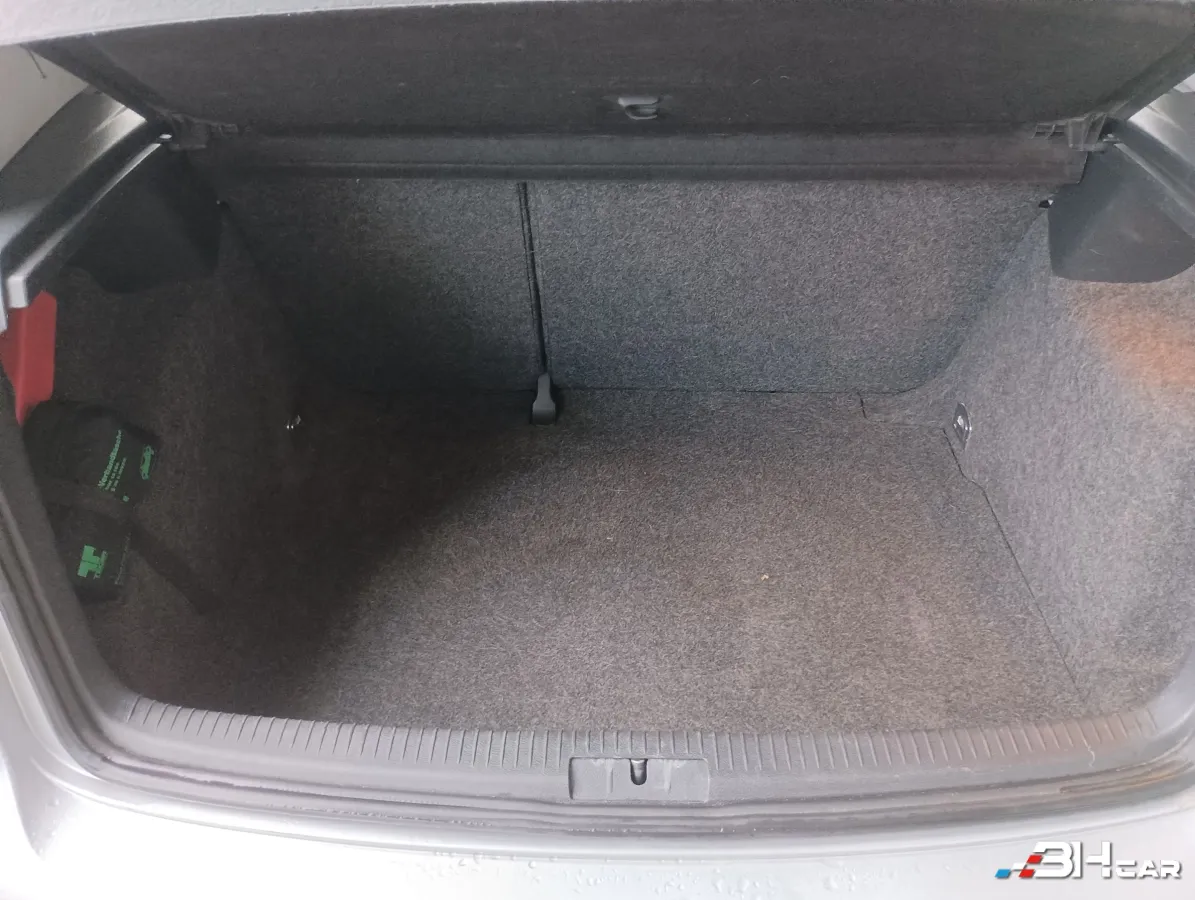 Volkswagen Golf - photo 25