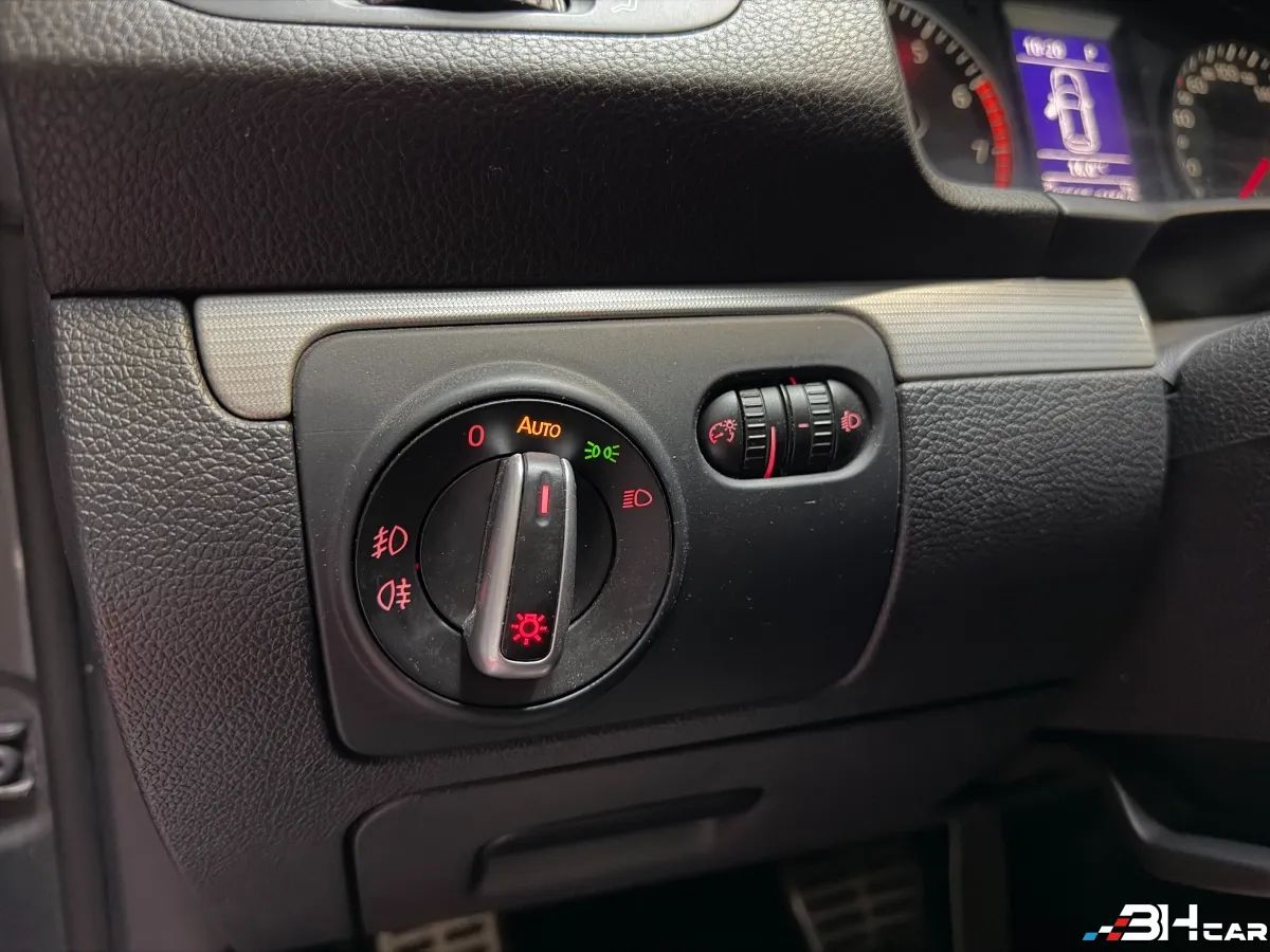 Volkswagen Scirocco - photo 28