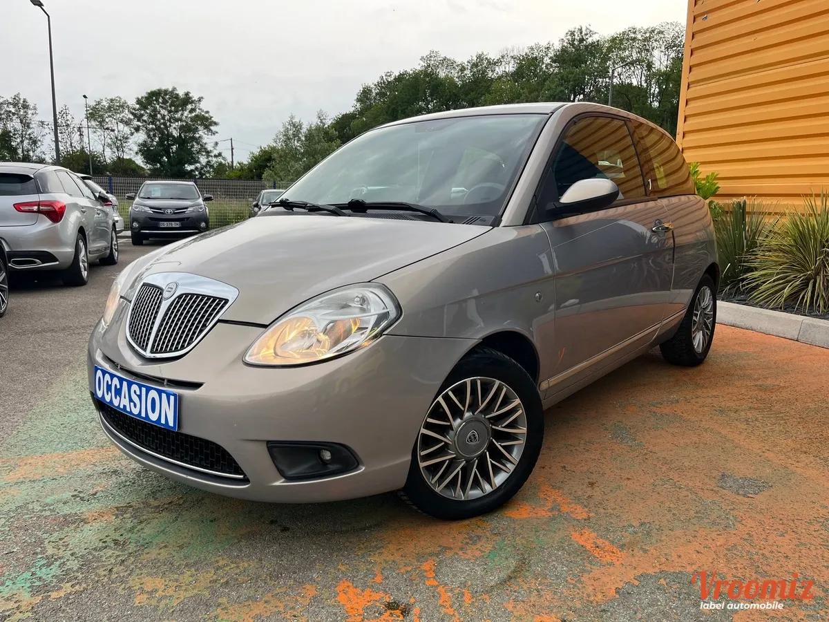Lancia Ypsilon 