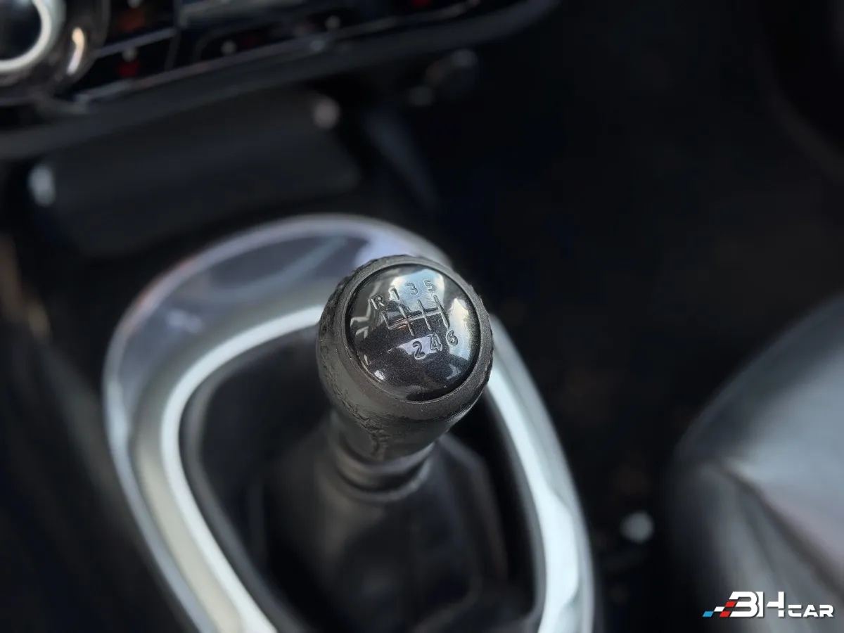 Nissan Juke - photo 17