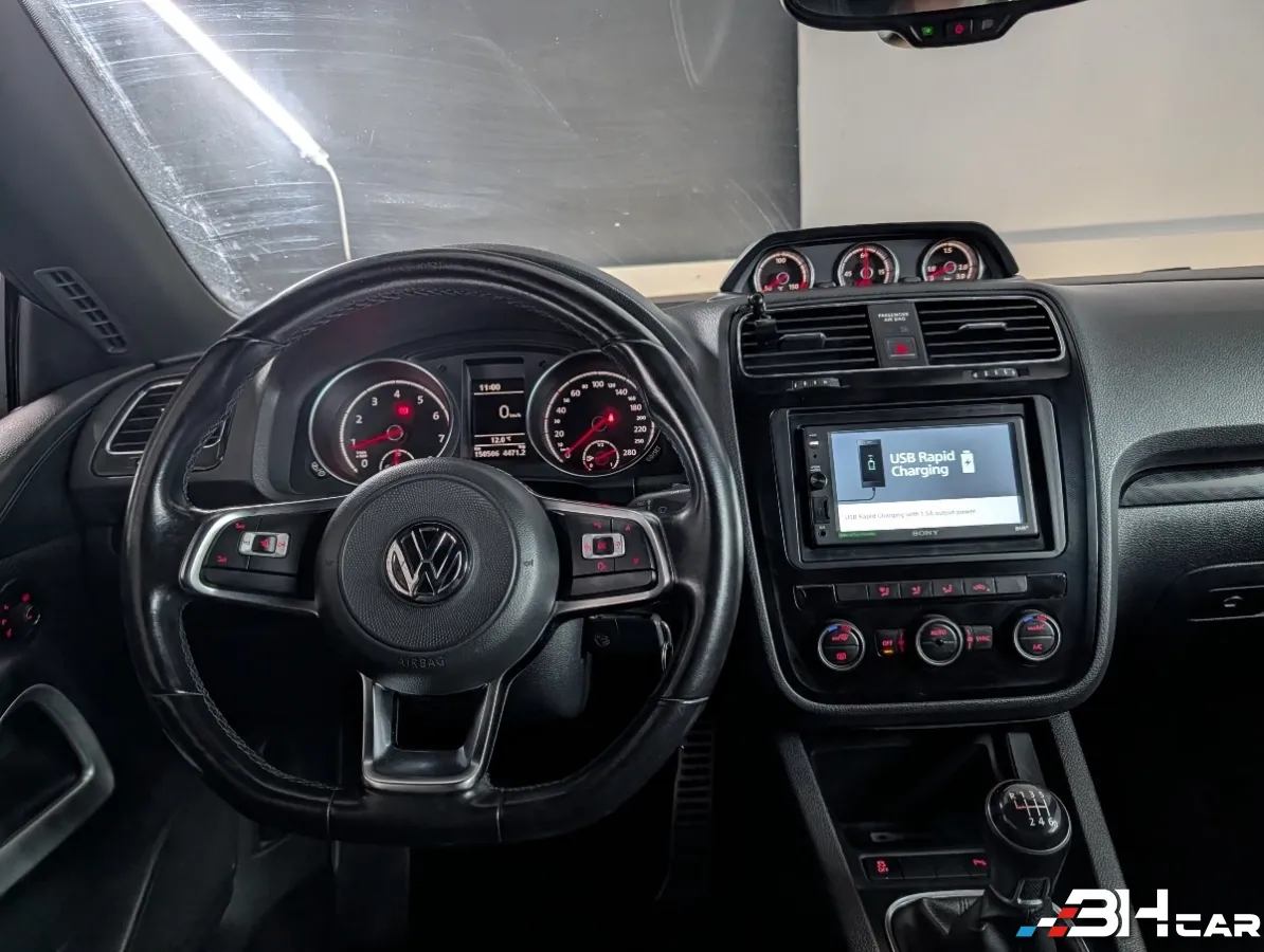 Volkswagen Scirocco - photo 24