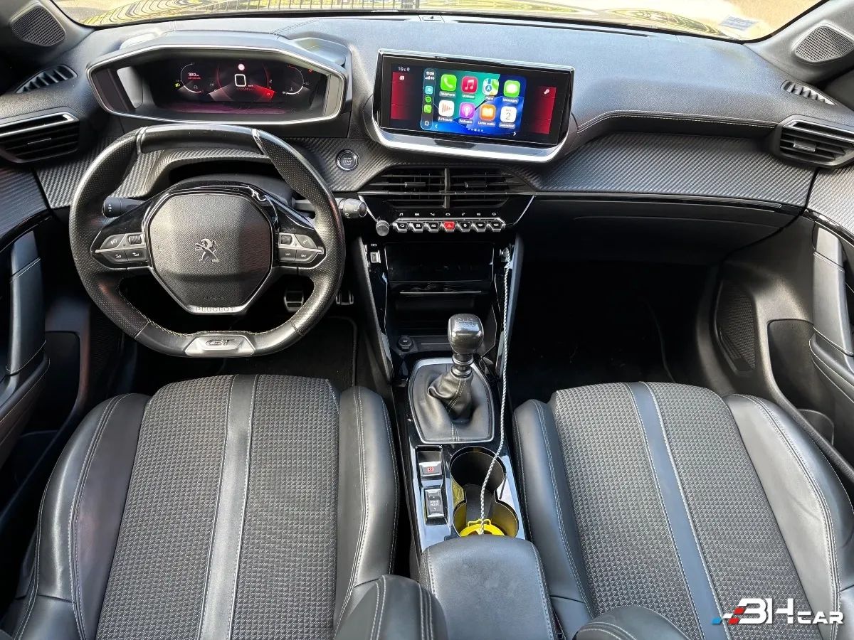 Peugeot 208 - photo 8