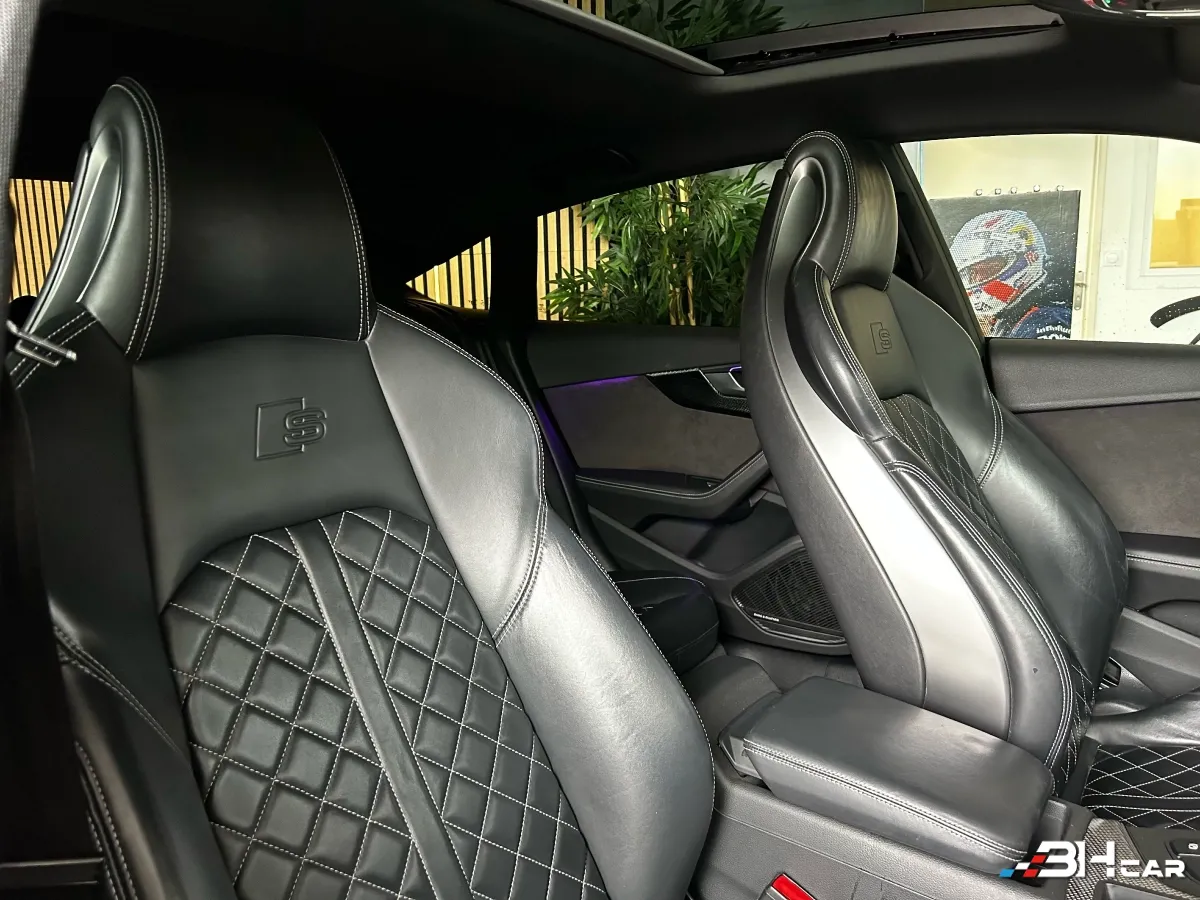 Audi S5 - photo 15