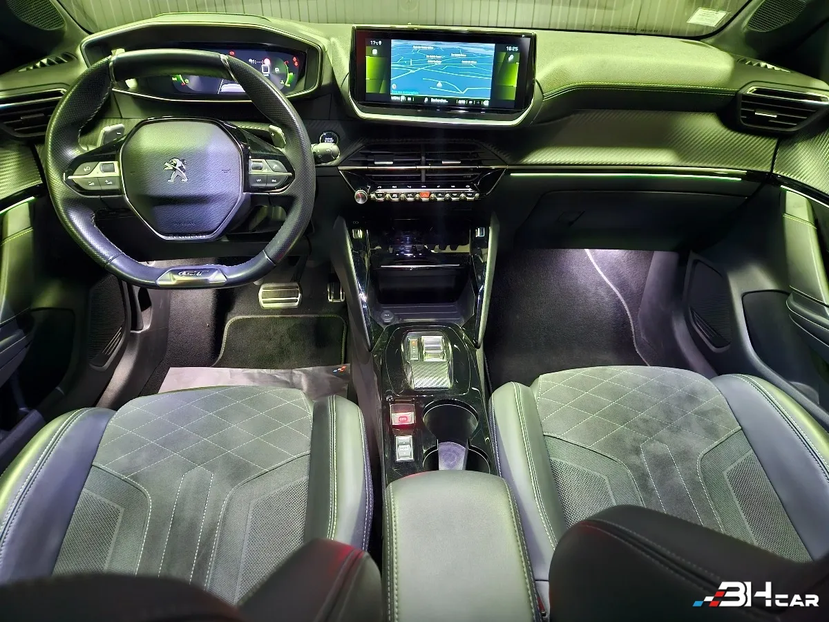 Peugeot 208 - photo 10