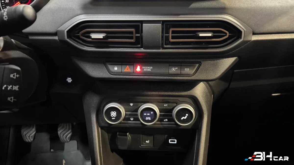 Dacia Sandero - photo 28