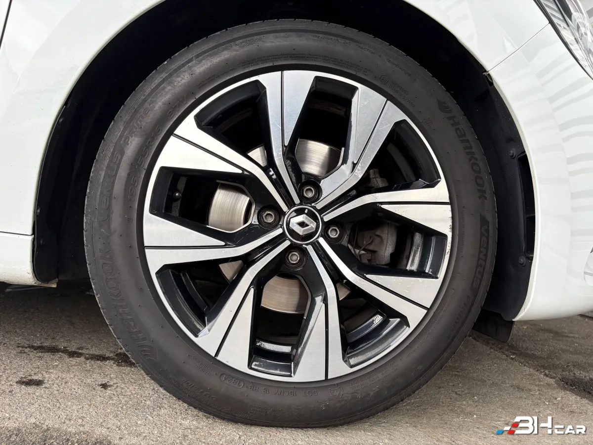Renault Clio - photo 21