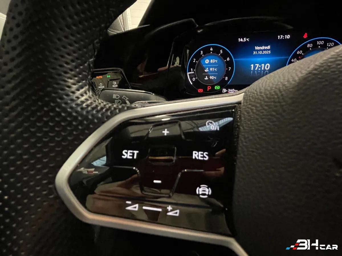 Aperçu indisponible de Volkswagen Golf