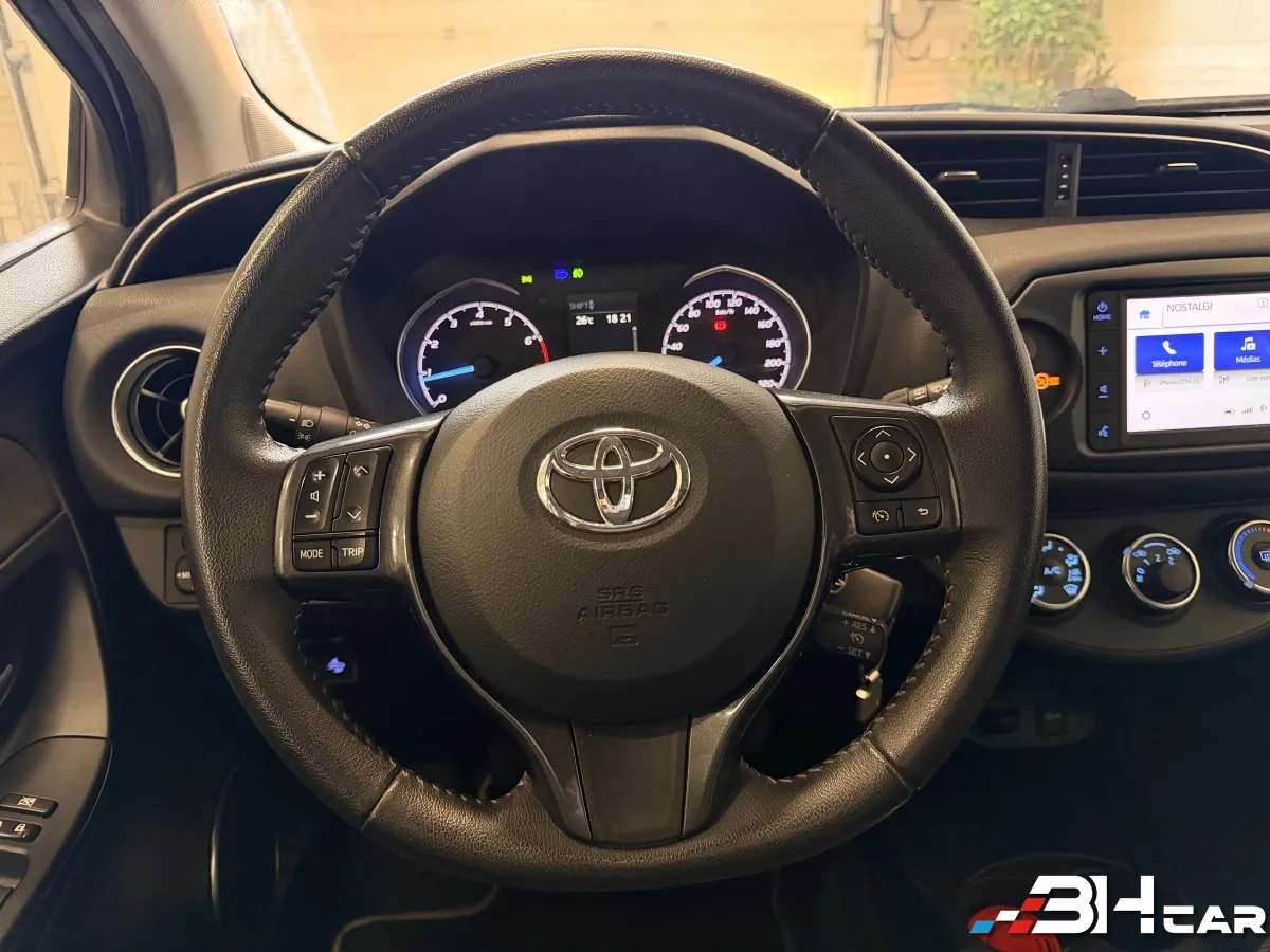 Toyota Yaris - photo 12