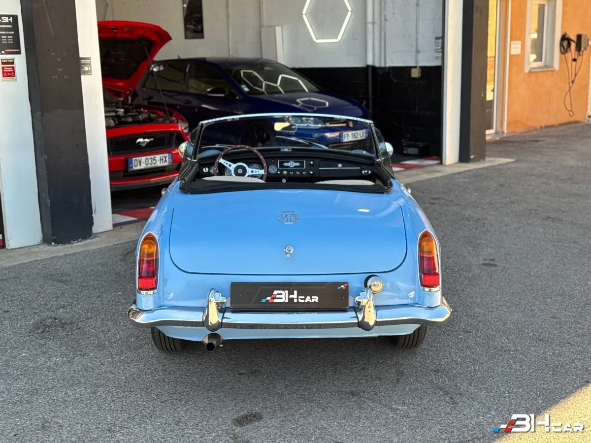 MG B - photo 8