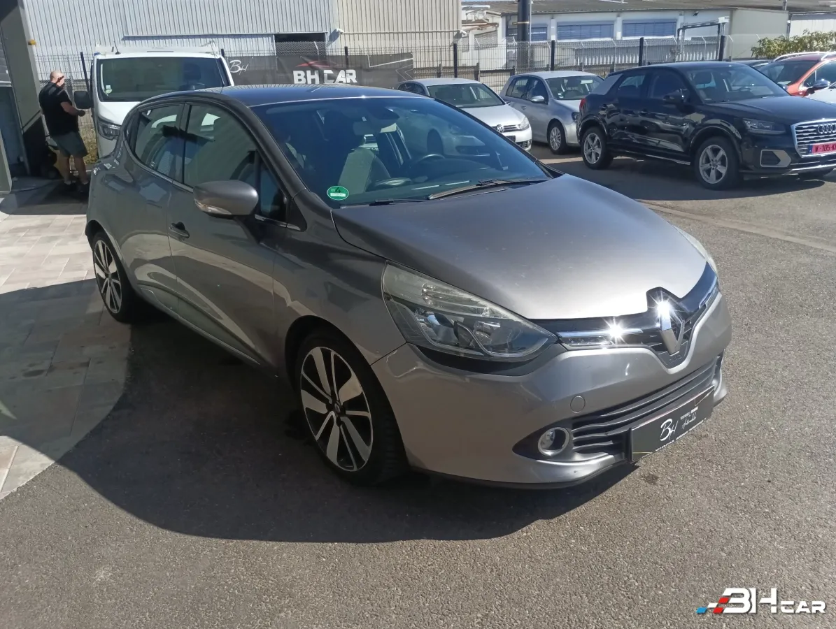 Renault Clio - photo 8