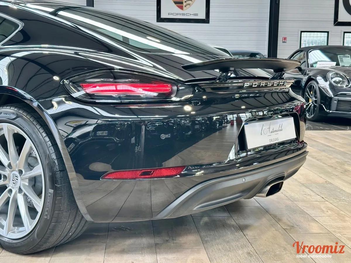 Porsche 718 Cayman 