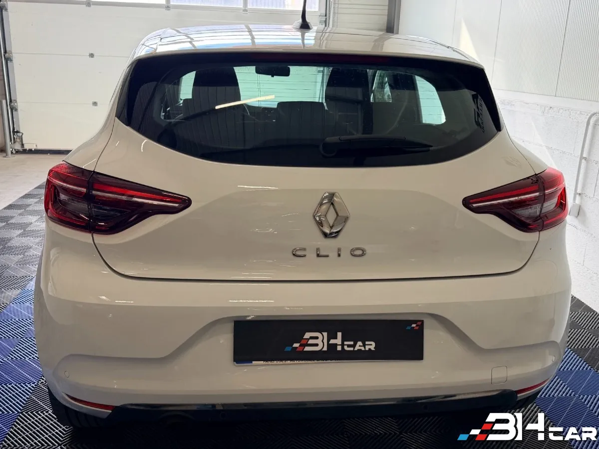 Renault Clio - photo 4