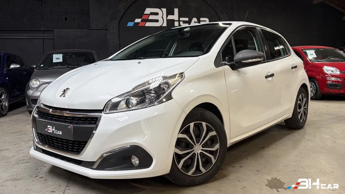 Peugeot 208