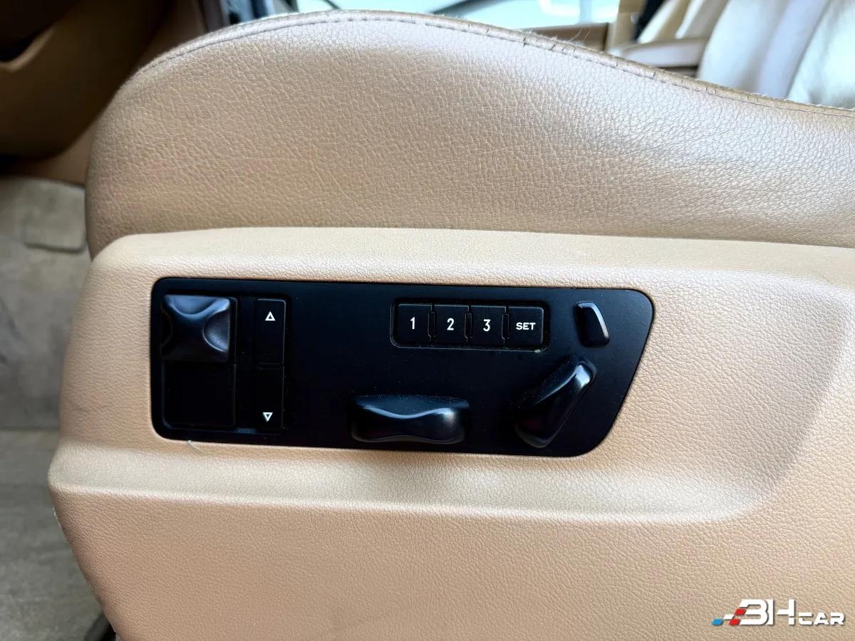 Aperçu indisponible de Porsche Cayenne