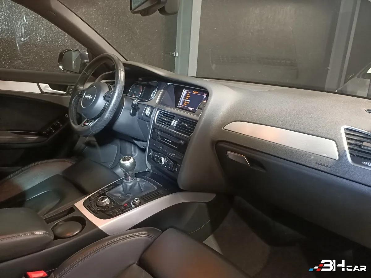 Aperçu indisponible de Audi A4