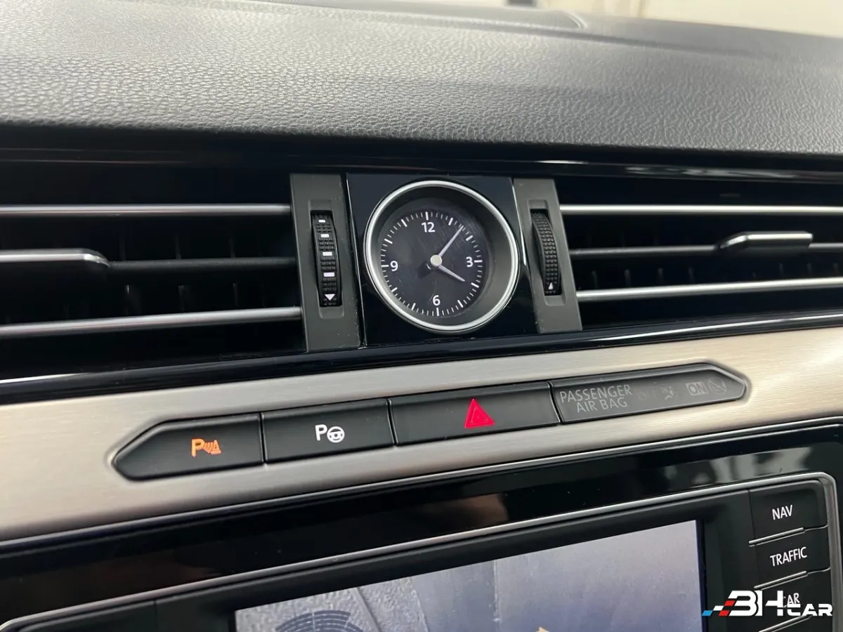 Volkswagen Passat - photo 20