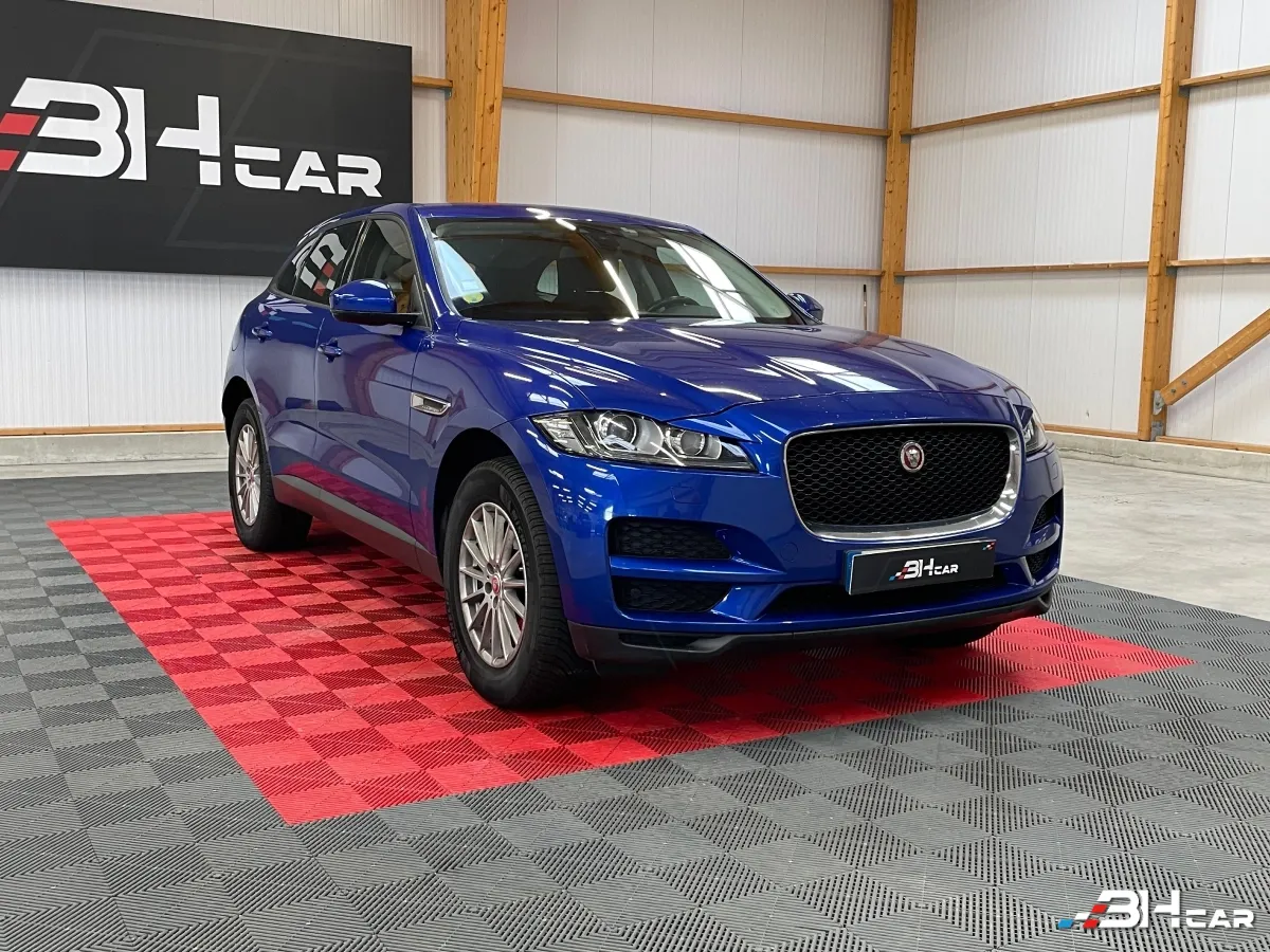Jaguar F-pace