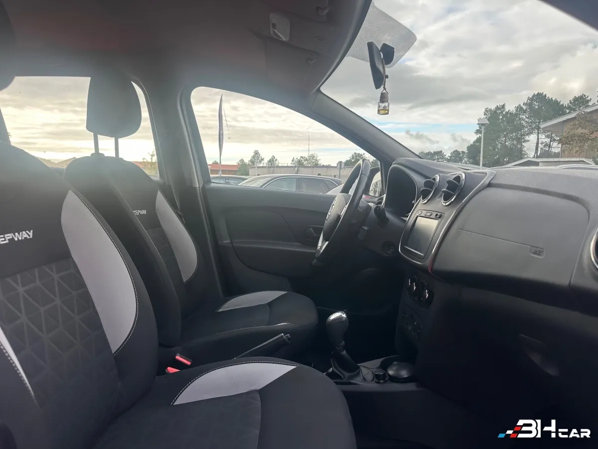 Dacia Sandero - photo 10