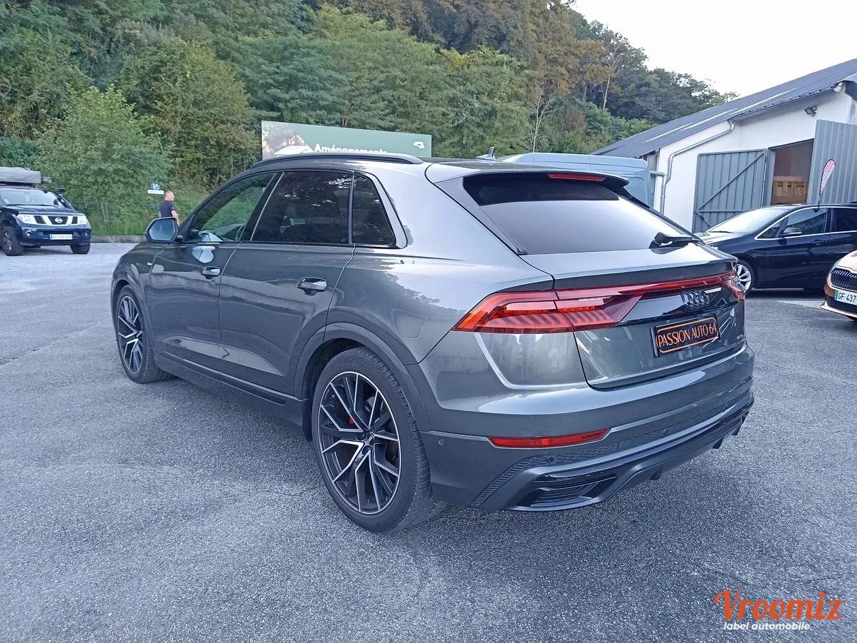 Audi Q8 