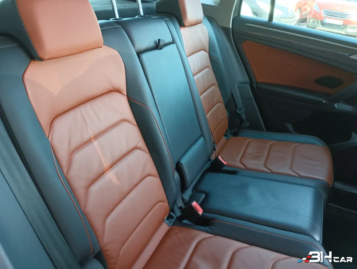 Volkswagen Tiguan - photo 19