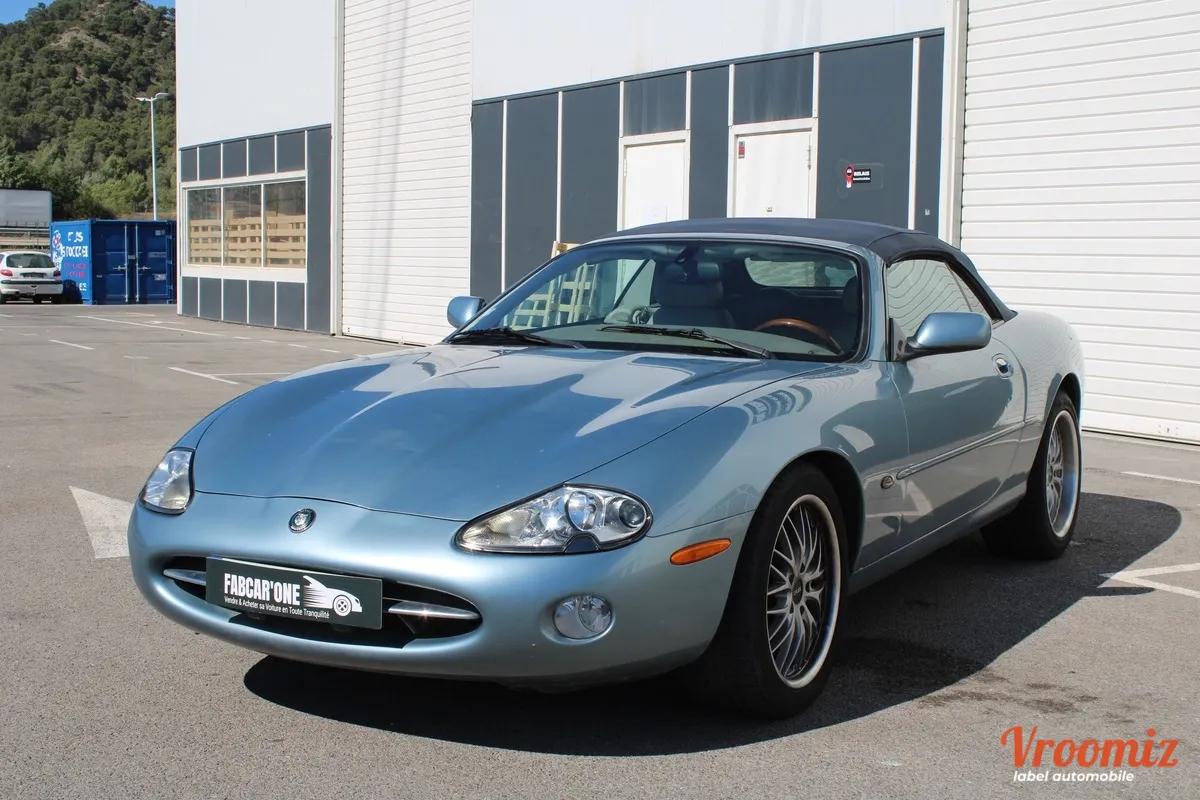 Jaguar Xk8 