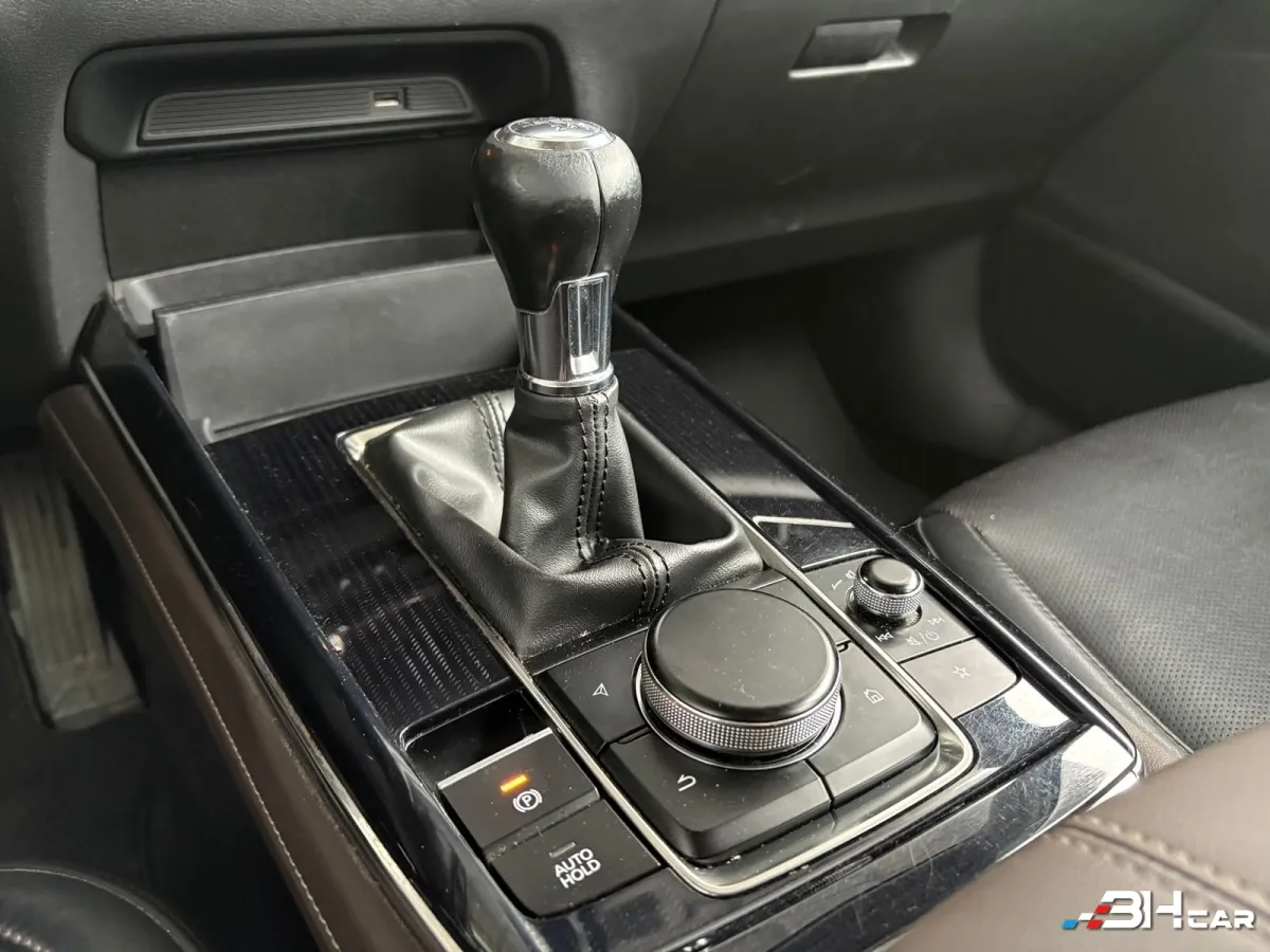 Mazda Cx-30 - photo 20