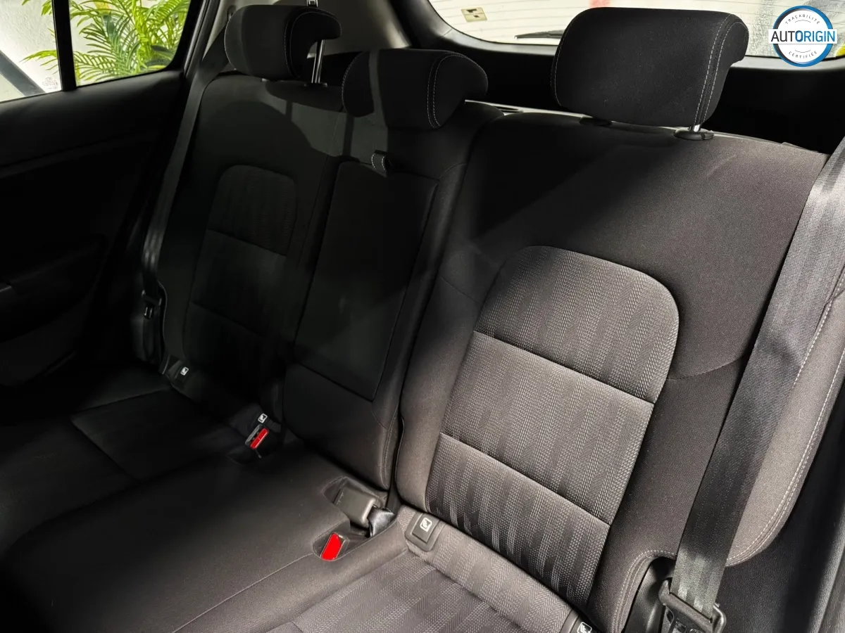Kia Sportage - photo 17