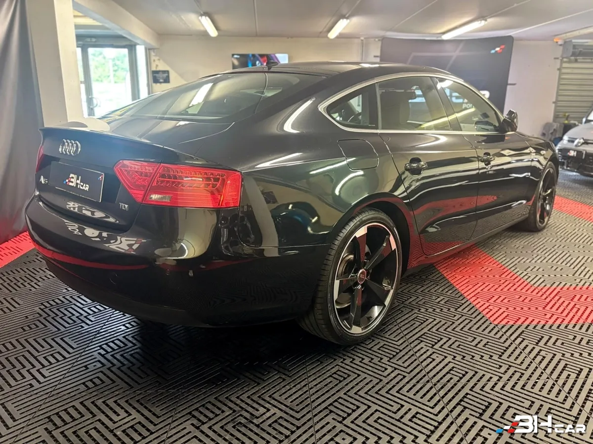 Audi A5 - photo 4