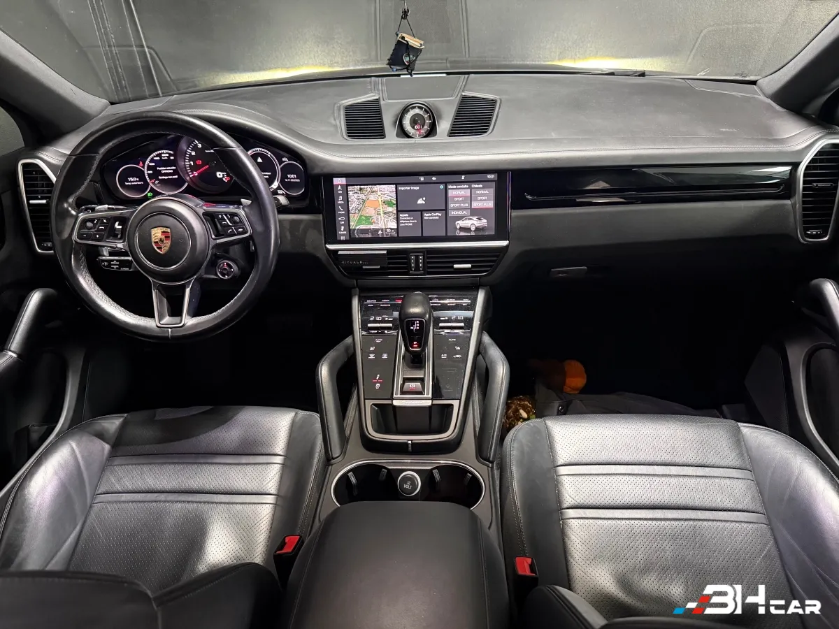 Porsche Cayenne - photo 11